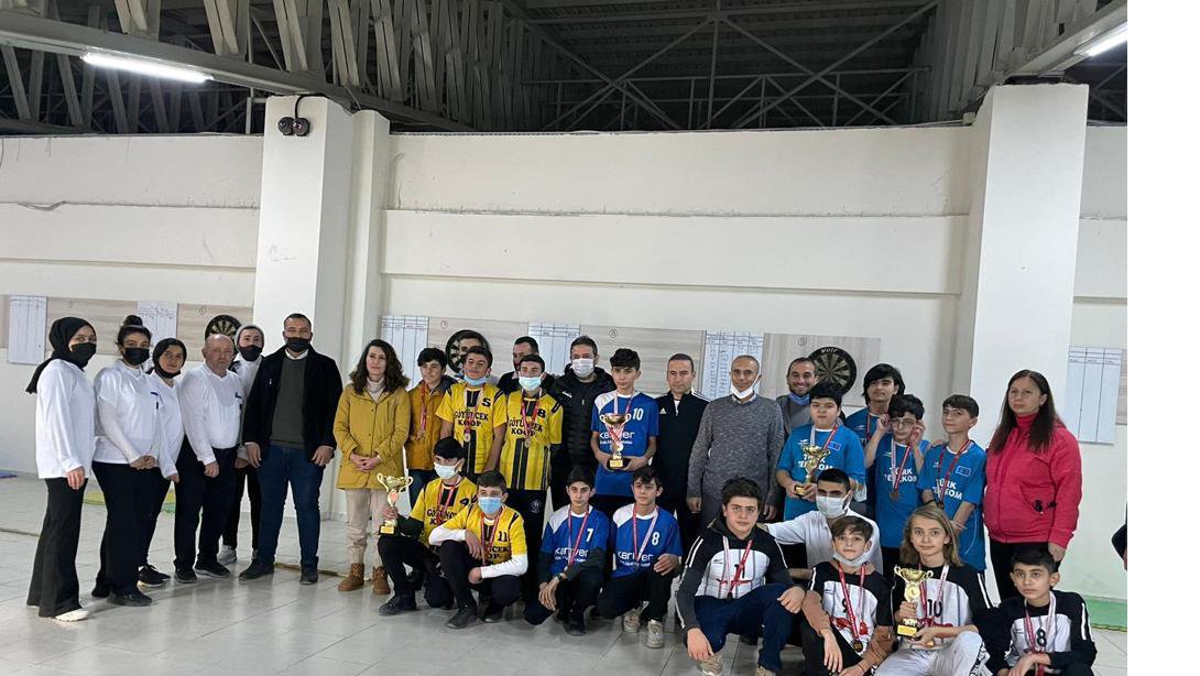 Karaşar Ortaokulu Dart Turnuvasında Amasya Birincisi Oldu